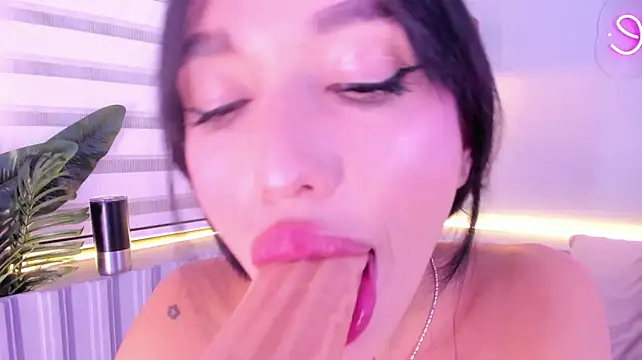 stephanymonroe's Live XXX Chat