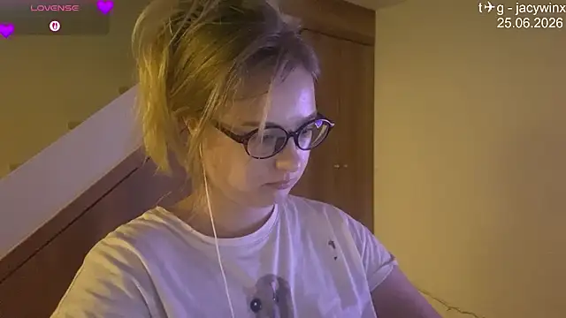 XXX chat uživo modela JacyWinslat
