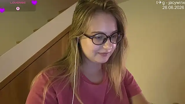 JacyWinslatn Live XXX chat