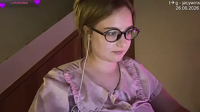 JacyWinslat élő XXX-chatje
