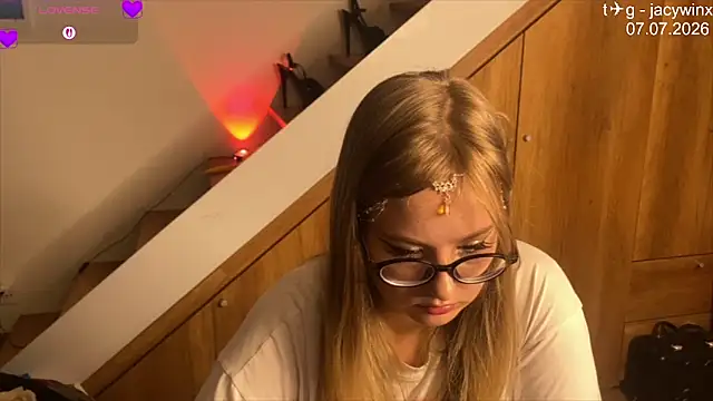 Онлайн чат XXX JacyWinslat
