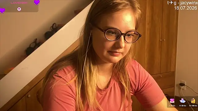 Онлайн чат XXX JacyWinslat