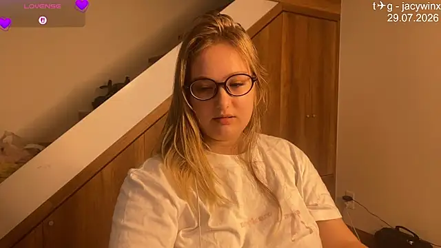 Онлайн чат XXX JacyWinslat