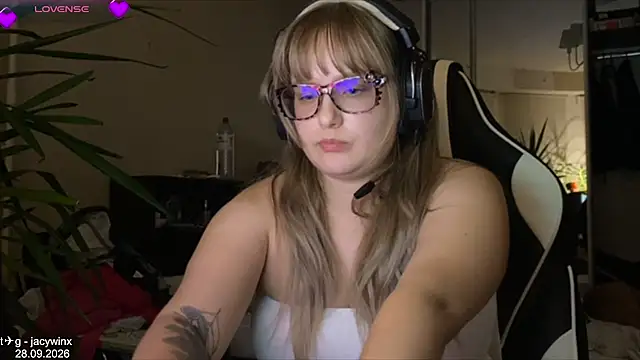 JacyWinslat Chat XXX live