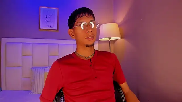 Show modela Nick_Collins18 na web-kameri