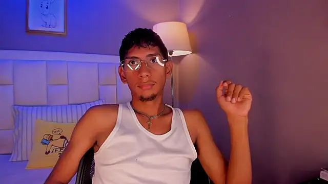 Nick_Collins18 Show in webcam