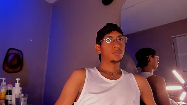 Show modela Nick_Collins18 na web-kameri