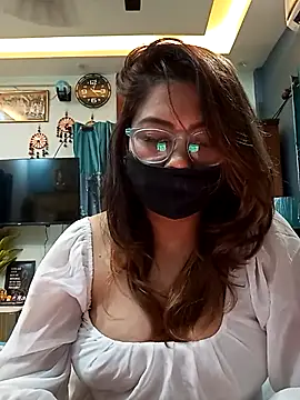 Cute-mona Webcamshow