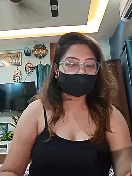 Cute-mona Webcamshow