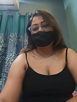 Show modela Bold-Beauti na web-kameri