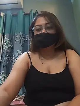 Show modela Bold-Beauti na web-kameri
