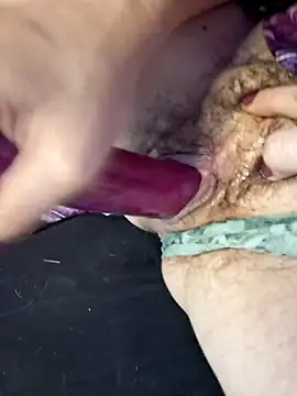 Cutebitch@xh Show in webcam