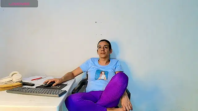 Oh_Tique Pertunjukan Webcam