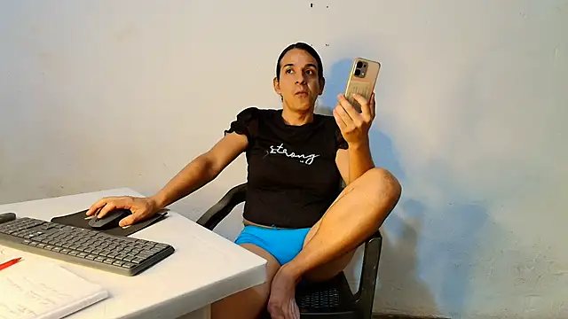عرض كام Oh_Tique