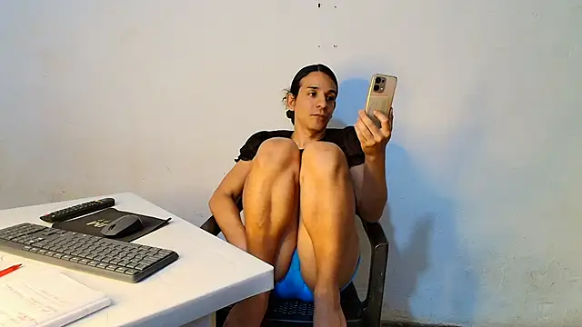 Oh_Tique Adlı Modelin Web Kamerası Şovu