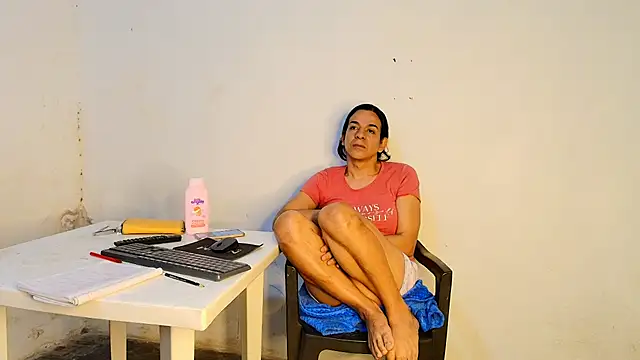 Oh_Tique Pertunjukan Webcam