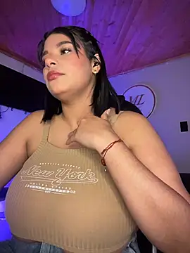 Chat +18 de Isabella_boobd ao vivo