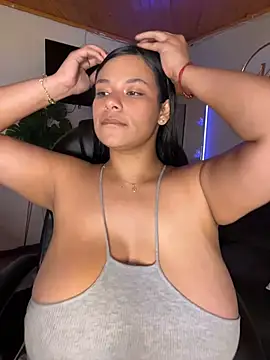 Czat XXX na żywo – Isabella_boobd