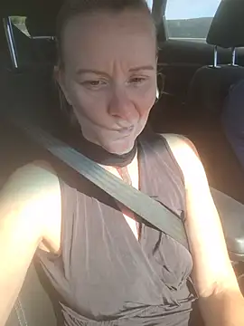 Priselvis Live XXX-chat