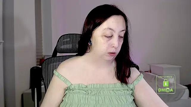 cute_and_hot live XXX chat