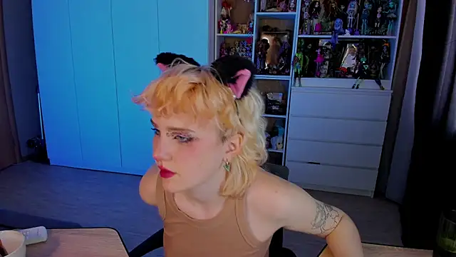 School_Love's Live XXX Chat