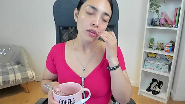 _BellaEvans_ Live XXX Chat