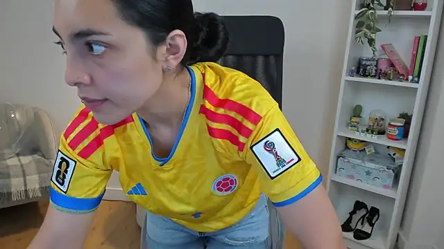 Chat +18 de _BellaEvans_ ao vivo