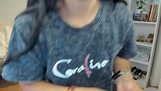 _BellaEvans_ Chat XXX in diretta