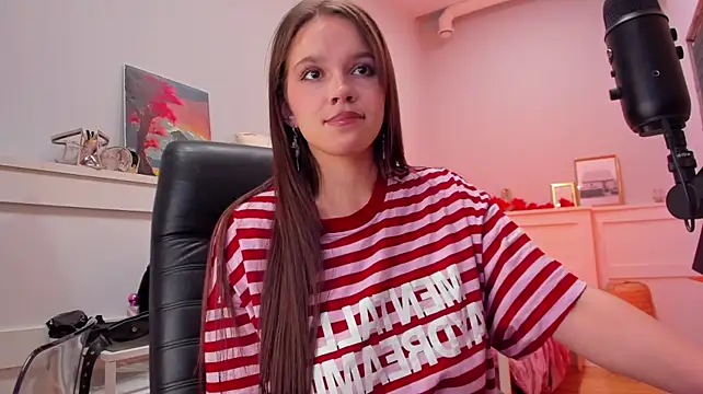 AdalynGlows Live XXX Chat