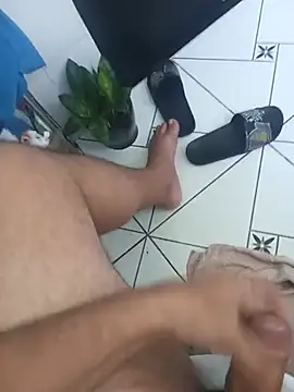 lobomisterioso13 Pertunjukan Webcam