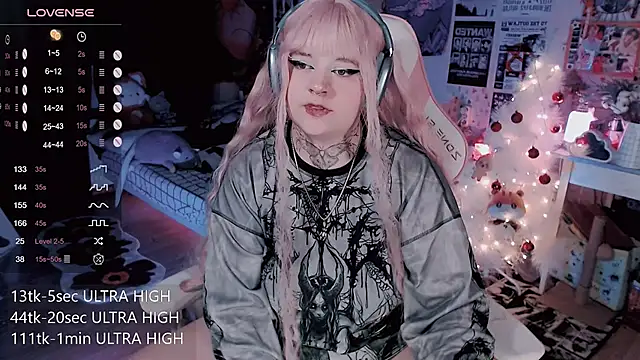 noori__hope's Webcam Show