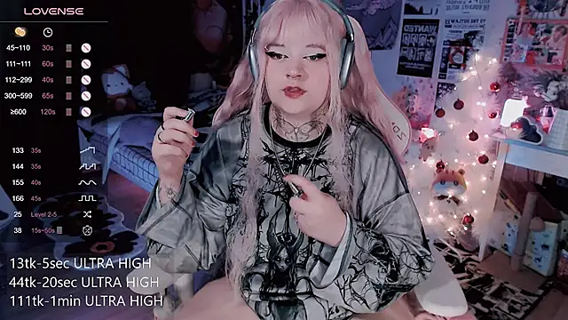 noori__hope's Webcam Show