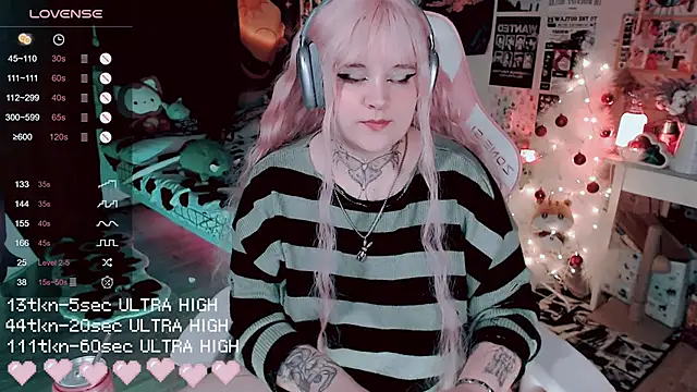 noori__hope's Webcam Show