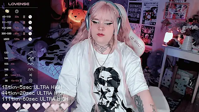 noori__hope Show in webcam