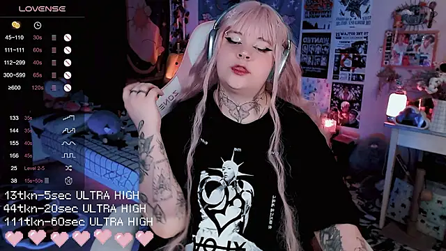 noori__hope Adlı Modelin Web Kamerası Şovu