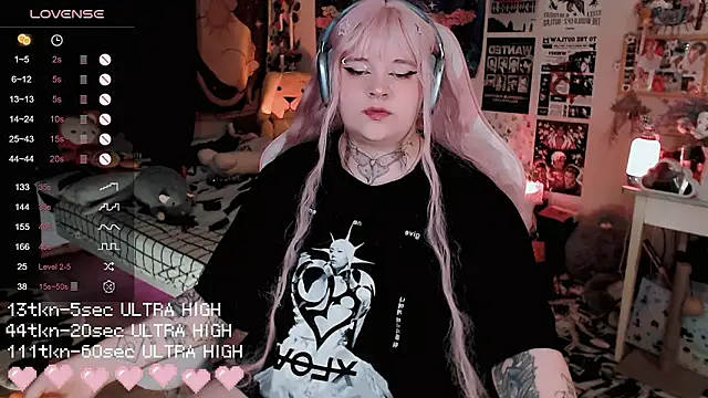 noori__hope Adlı Modelin Web Kamerası Şovu