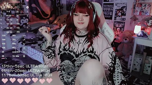 noori__hope Show in webcam