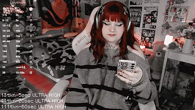 Show modela noori__hope na web-kameri