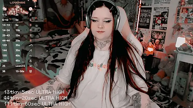 noori__hope Show in webcam