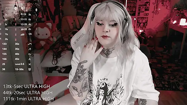 noori__hope Show in webcam