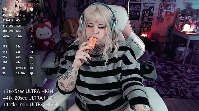 noori__hope's Webcam Show