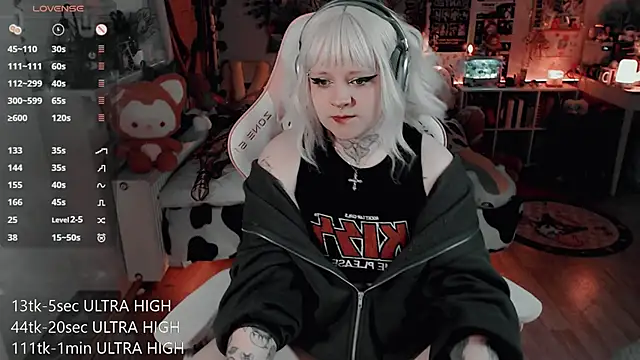 Webkamerová show noori__hope