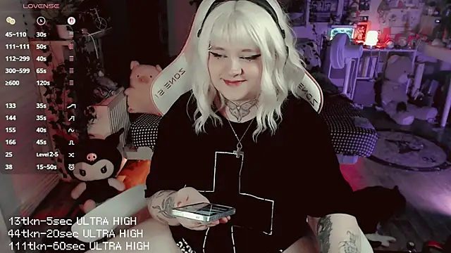Webkamerová show noori__hope