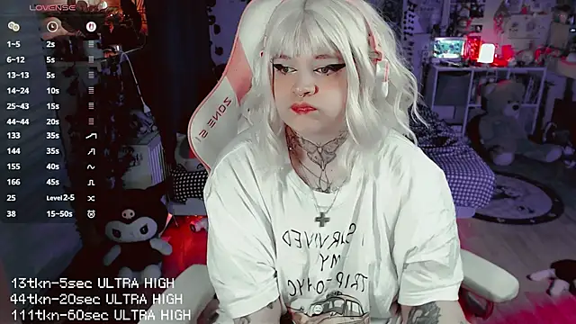 Chat +18 de noori__hope ao vivo