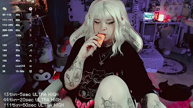 noori__hope Show Webcam