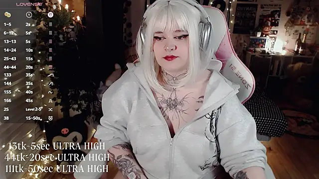 noori__hope Show Webcam