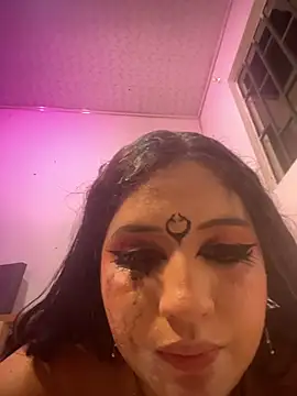 hally_berry____ Show in webcam