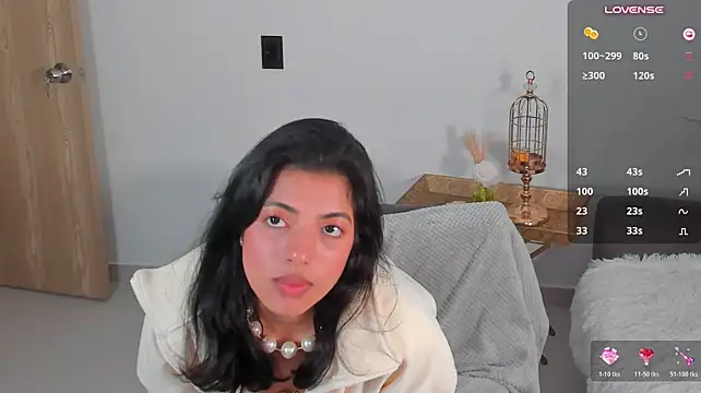 Chrishell_ Live XXX-Chat