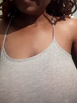 realsquirter Adlı Modelin Web Kamerası Şovu