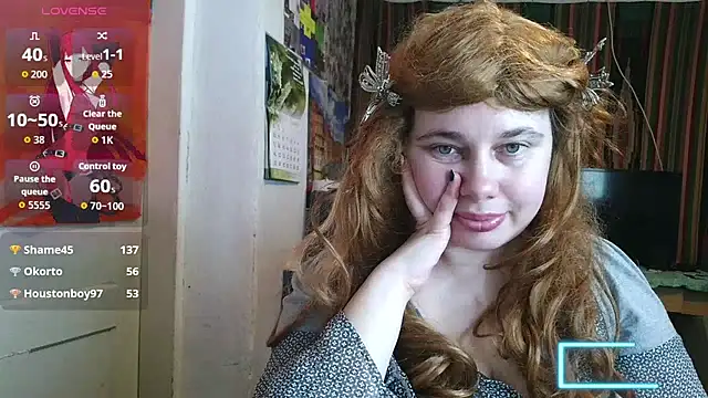 Chat +18 de Cora_Maro ao vivo